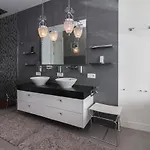 Equilibrium Вілла Адехе