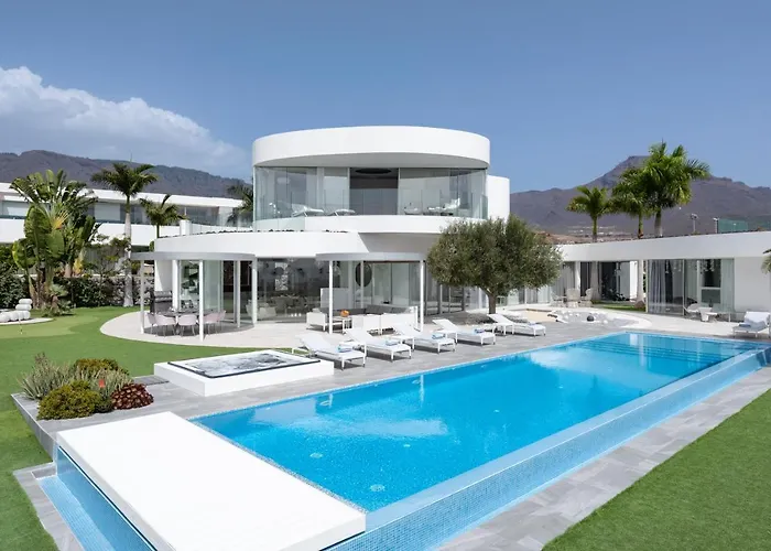 Equilibrium Villa Costa Adeje (Tenerife)