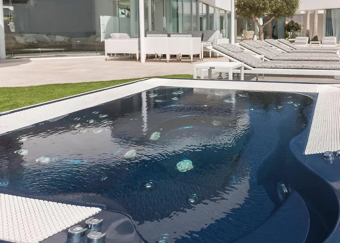 Equilibrium Вилла Адехе