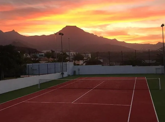 Equilibrium Вілла Адехе