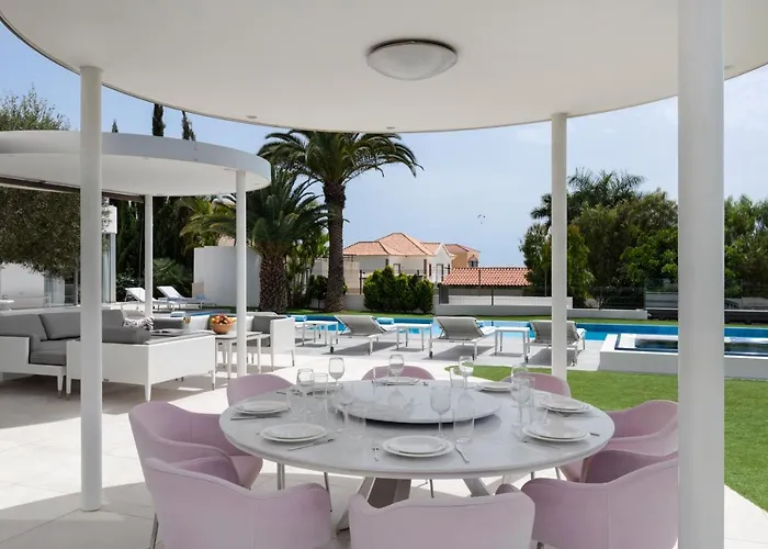 Вілла Equilibrium