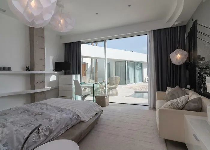 Equilibrium Вілла